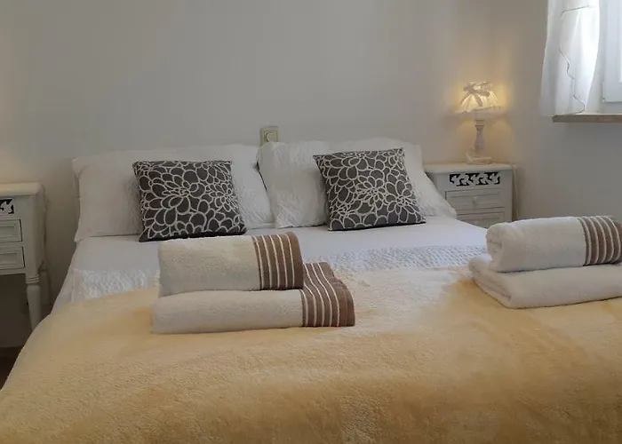 Lavender Casa de Férias Baška